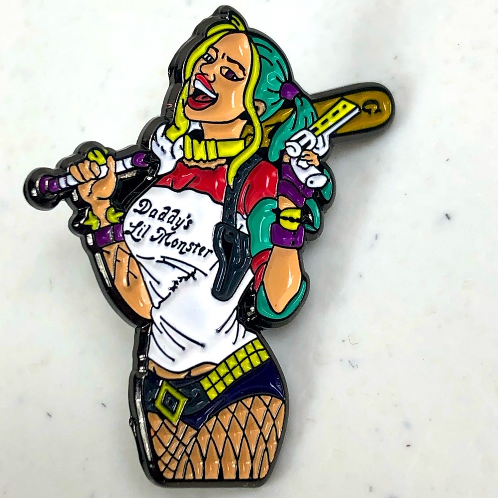 Harley Quinn Suicide Squad DC Comics Pin Brooch Lapel Batman Joker Gun Bat